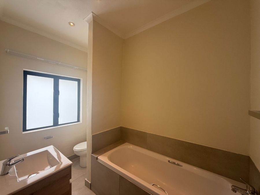 3 Bedroom Property for Sale in Landsmeer Residential Estate North West